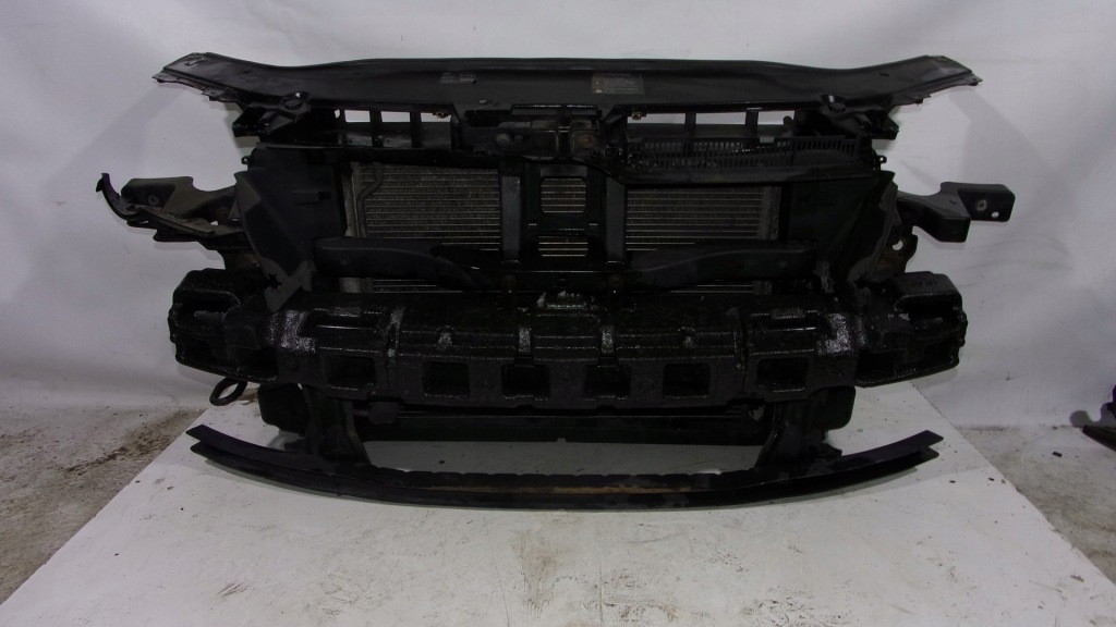 фото №1, Pas передній радіатор. vw passat b6 2.0 tdi 1k0121207a