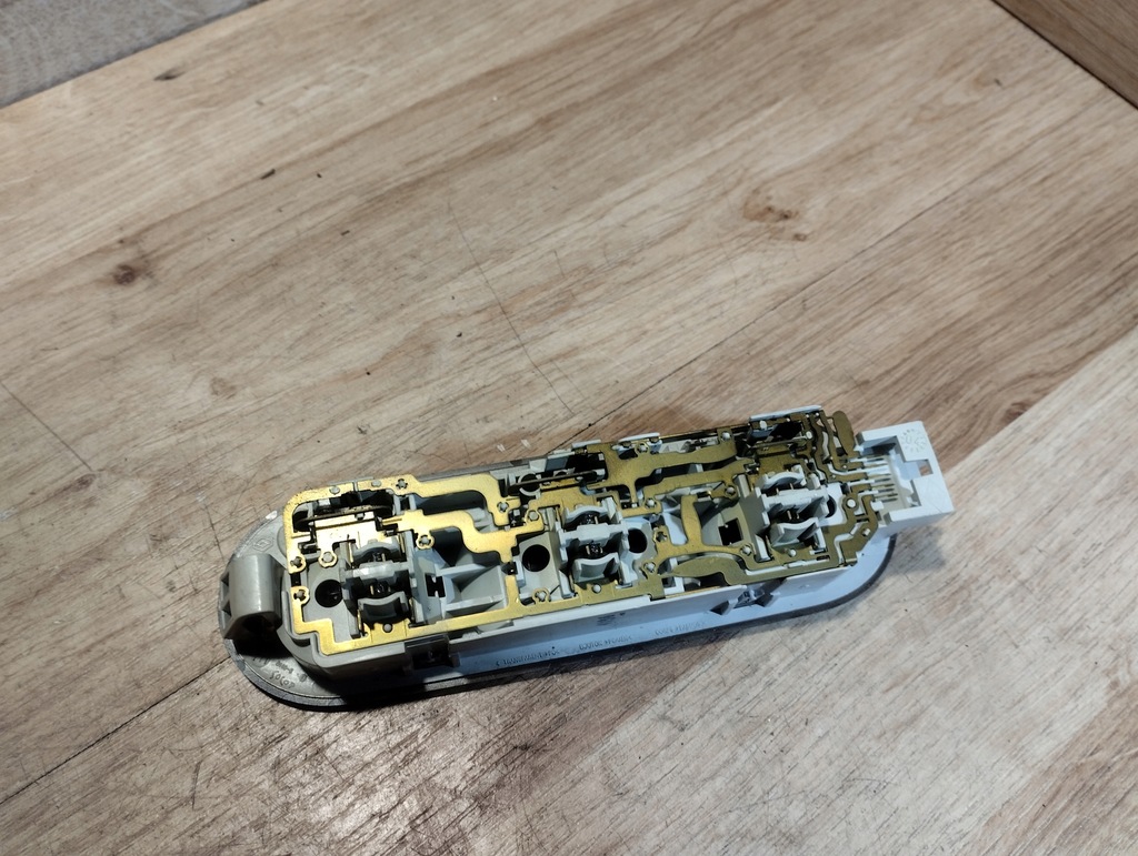 фото №4, Лампа стельовий renault scenic ii 8200073234