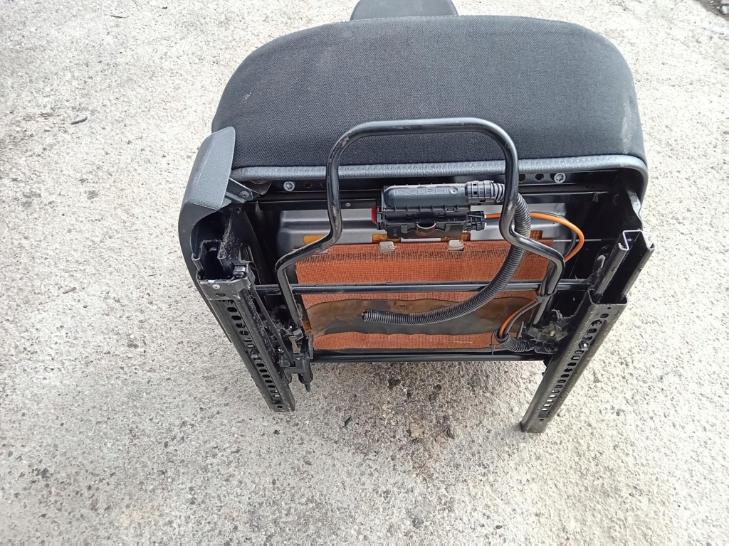 Сидіння пасажира праві opel astra 3 h gtc 3d Недорого