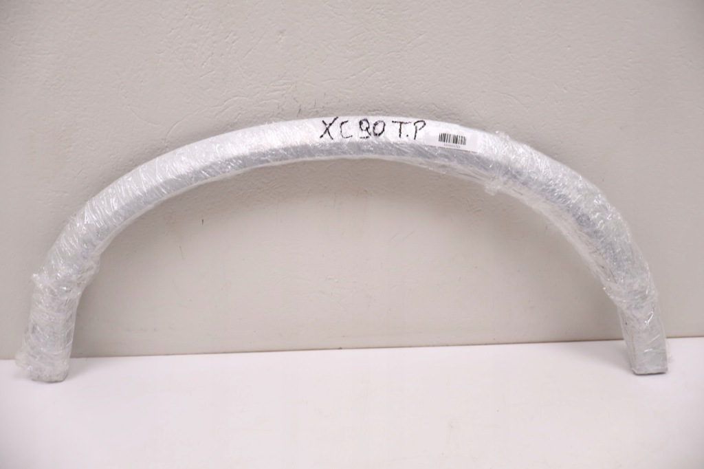 фото №11, Volvo xc90 ii молдинг крила права задня 31378165