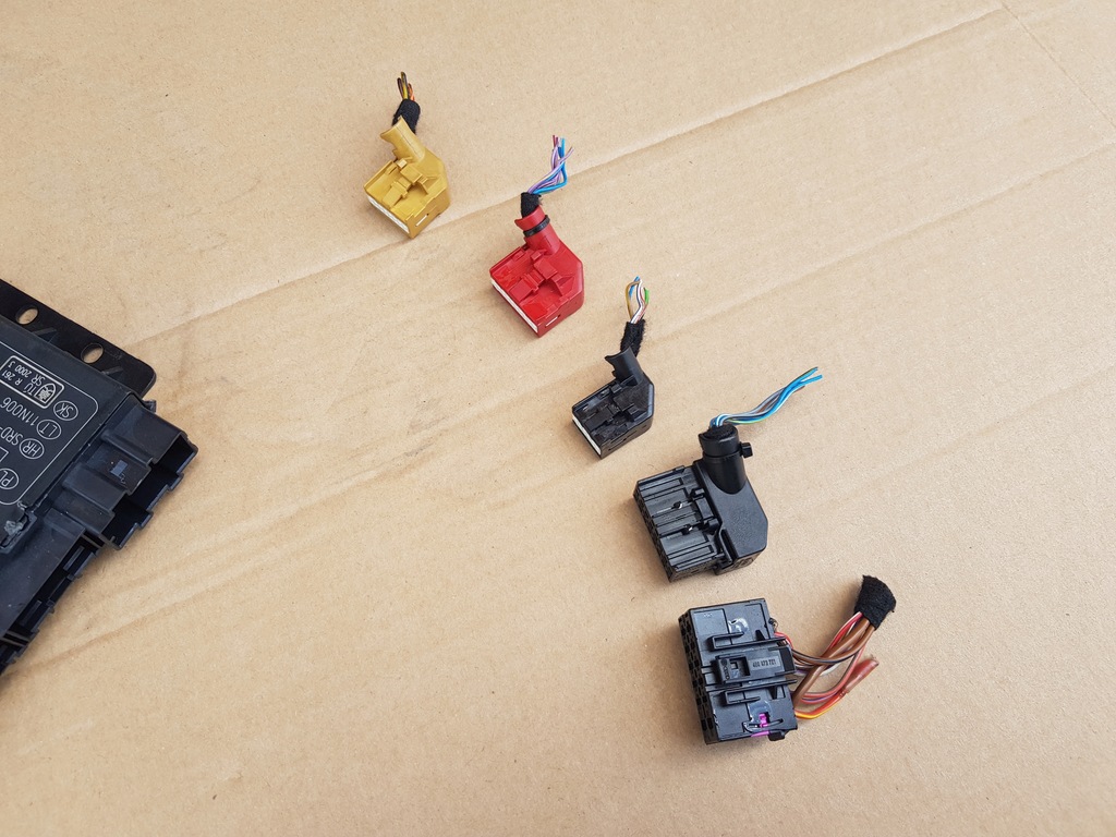 фото №10, Модуль комфорту audi a2 + роз'єми / 8z0959433n / справний / перевірений