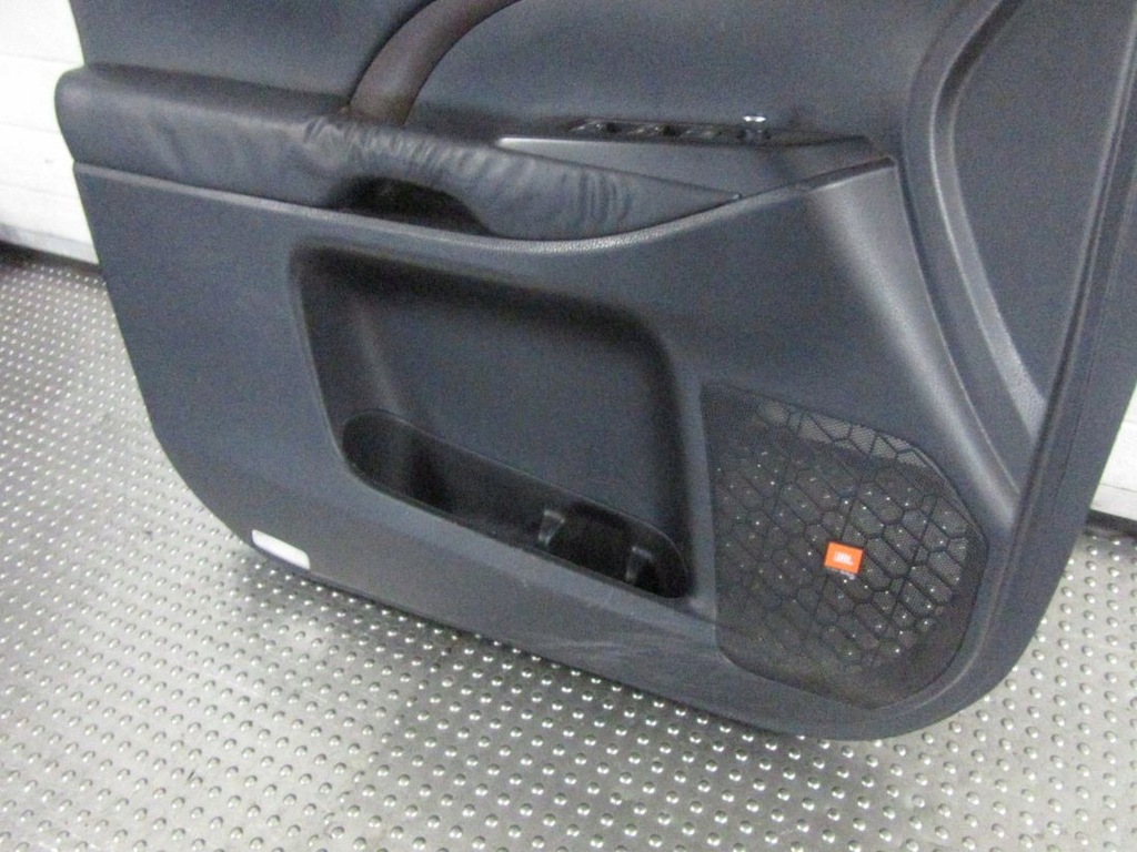 фото №7, Toyota highlander iii 2016 обшивка двері перед