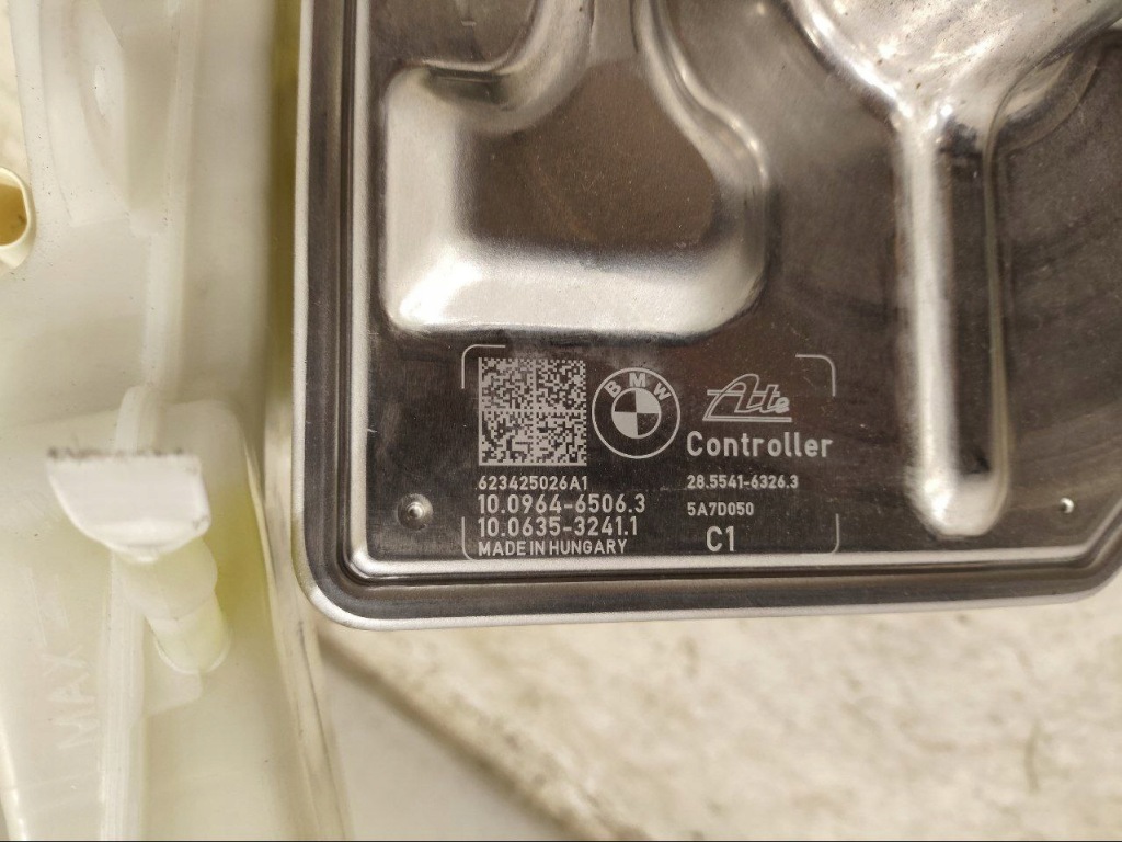 Купити Насос гальмівна bmw i4 2023 5a7d048