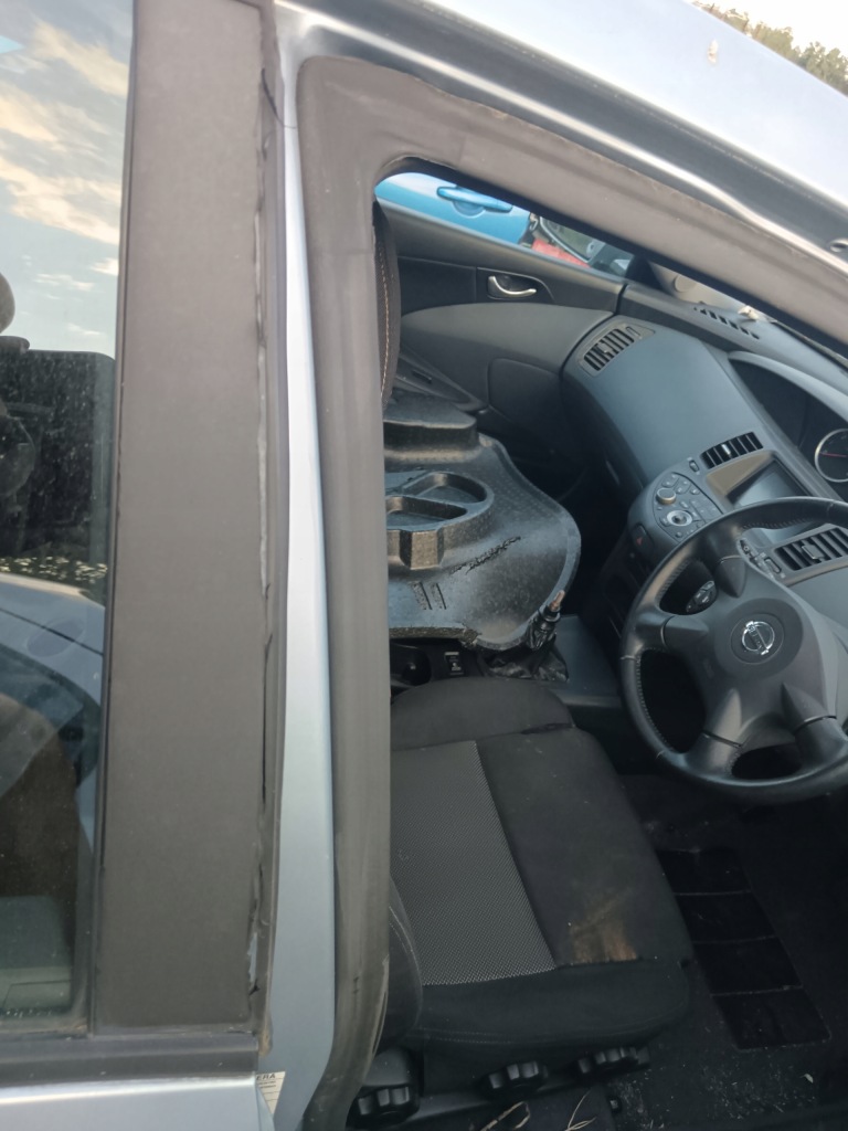 фото №13, Nissan primera p12 sedan hb kombi прокладка дверь левая правая перед задняя 02-