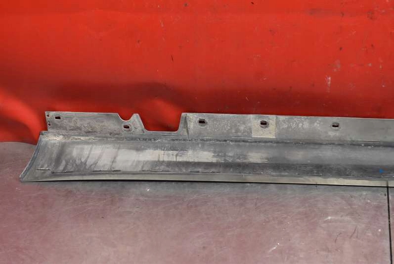 Накладка порог правая a53/8 7062298 bmw e91 04-10 Доставка