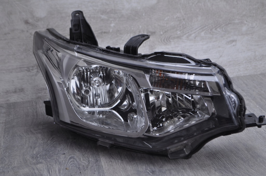 фото №12, Лампа правий перед mitsubishi outlander iii 12-15 8301c1-98