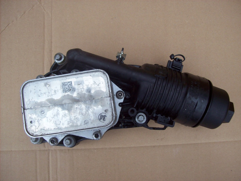 фото №1, Bmw mini f39 f45 f48 f56 основание фильтра масла b48 8580412