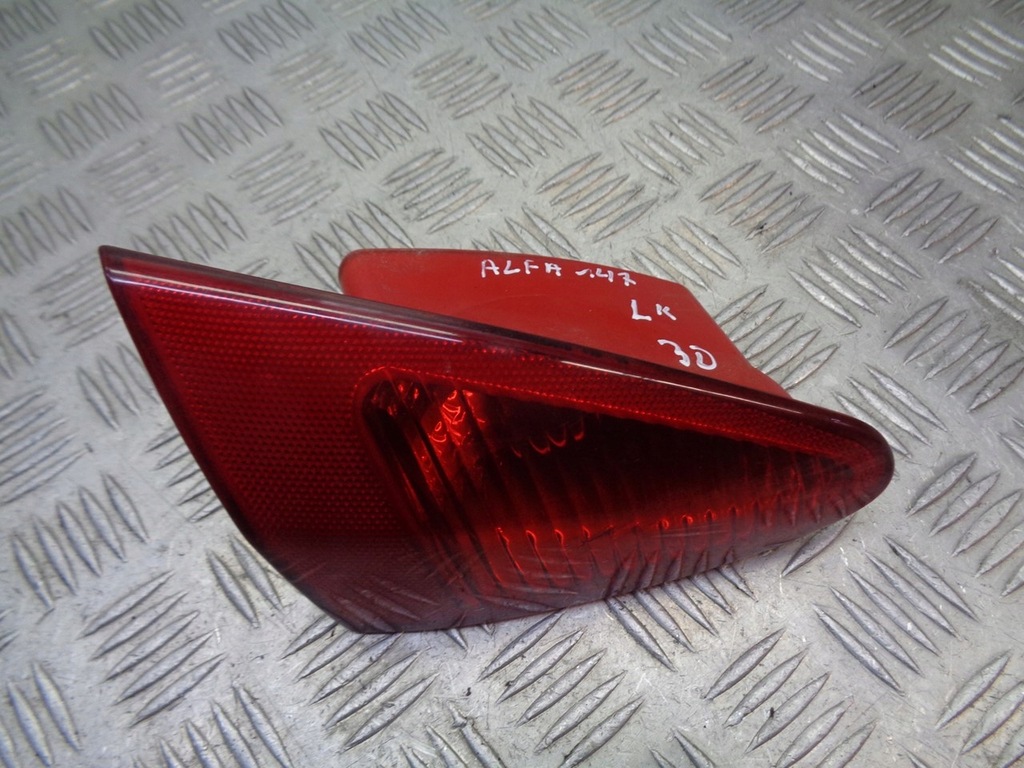 фото №1, Лампа левая задняя w крышка багажника alfa romeo 147