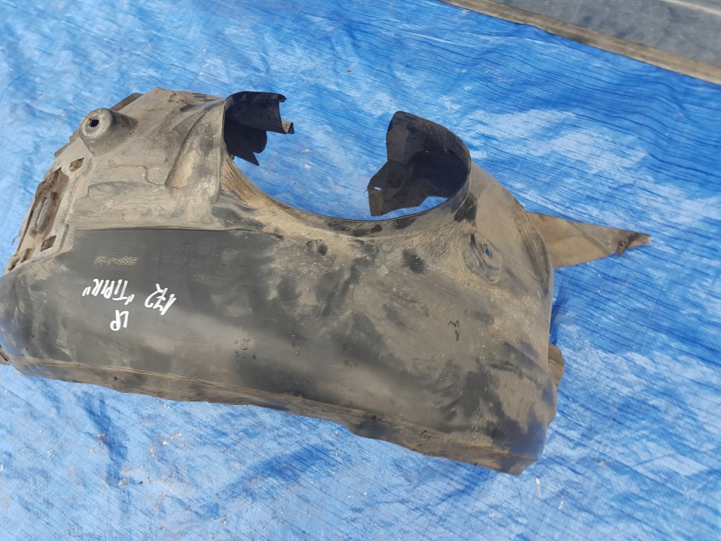 Купити Підкрилок лівий перед mercedes slk r172 w172 1726900030