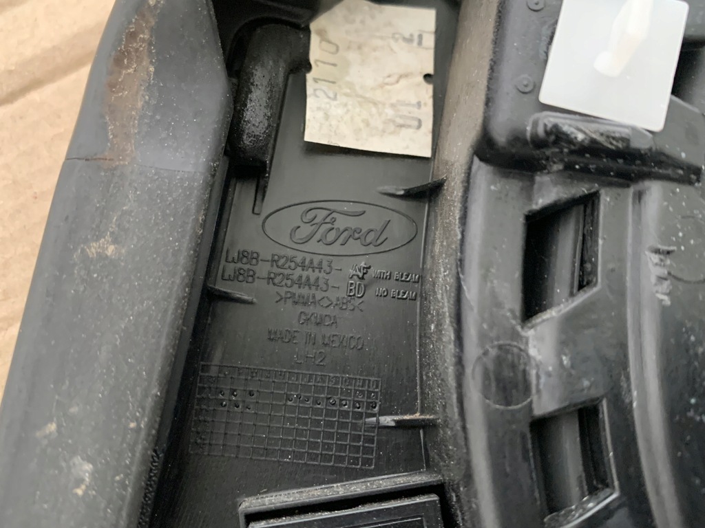 фото №16, Ford mustang mach-e 2021r молдинг рамка защита ручка дверь левый задняя задняя