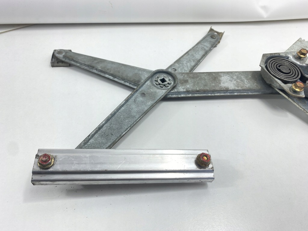 Подъемник механизм стекло левый перед передний ручной mercedes w124 sedan универсал Киев