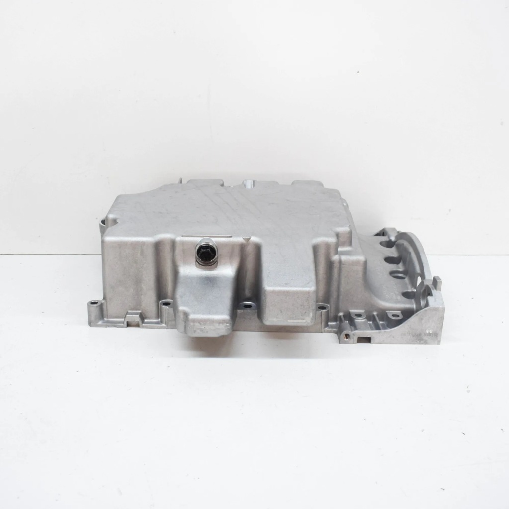 Поддон масляная двигателя volvo v40 хэтчбек 31480325 оригинальная в Украине