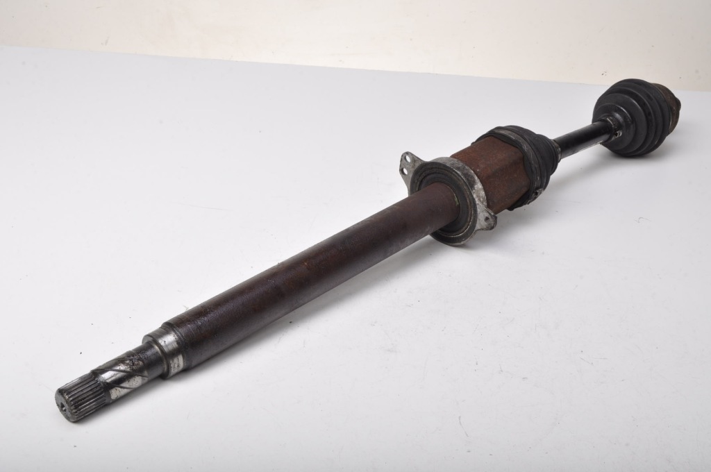 Volvo v40 2 2.0 d4 приводной вал правая длинная 31437066 Недорого