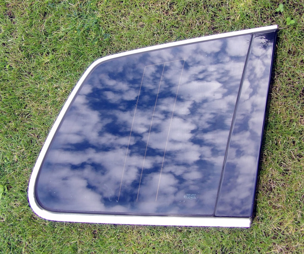 фото №1, Touareg 7l скло кузовна правий задня 7l6845298