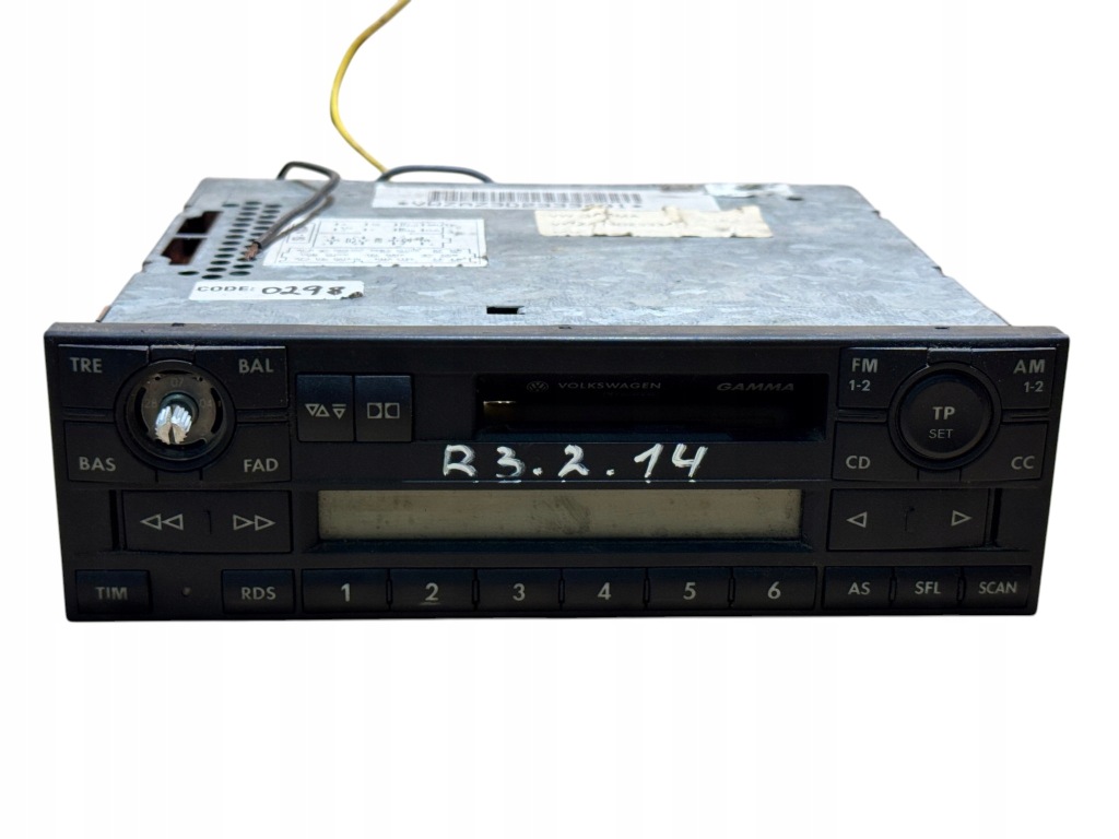 Купить Радиопроигрыватель радио vw golf iv 1j0035186d