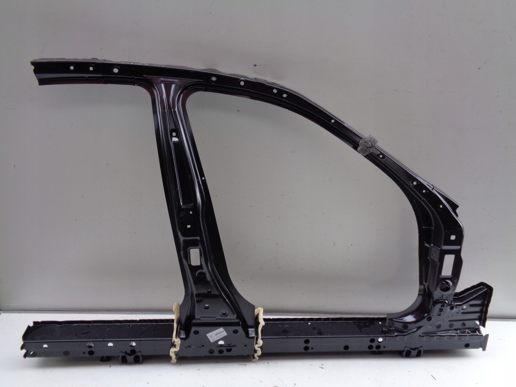 фото №1, Блок двигателя правый внутренний порог обшивка bmw 3 f30 12- sedan