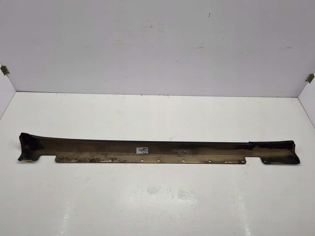 фото №7, Mercedes w219 молдинг порог левая c197