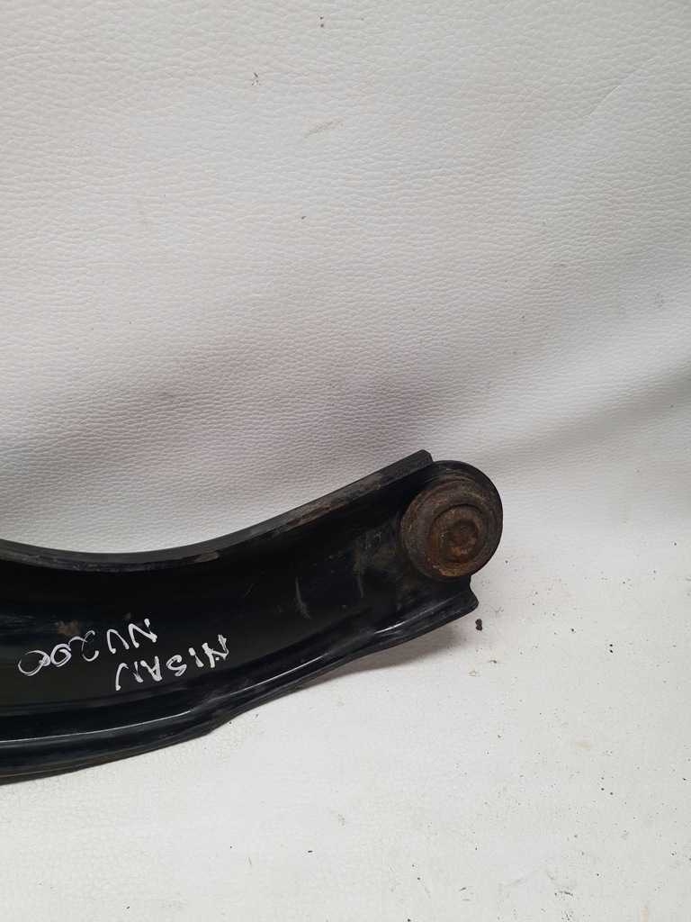 фото №7, Nissan nv200 09-19 рычаг правый перед