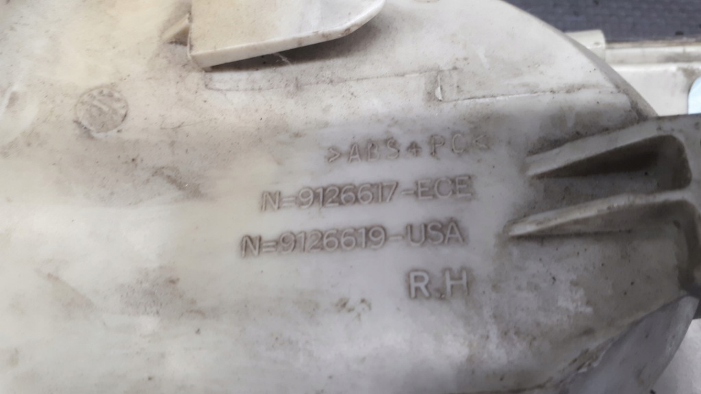 фото №9, 9126617 поворотник правый перед volvo 960 s90 v90