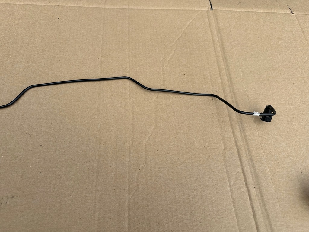 фото №5, Bmw 7 e65 4.4d шланг трубка топлива 6752845