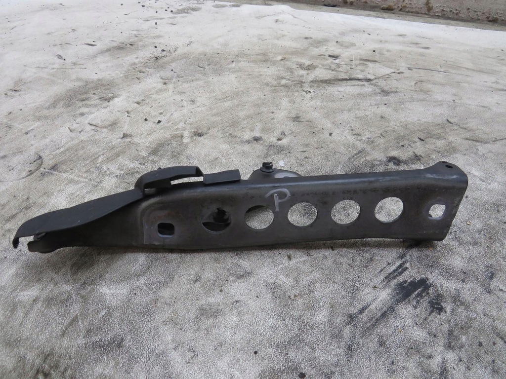 фото №1, Петля капот правый audi a8 d4 4h0823302d