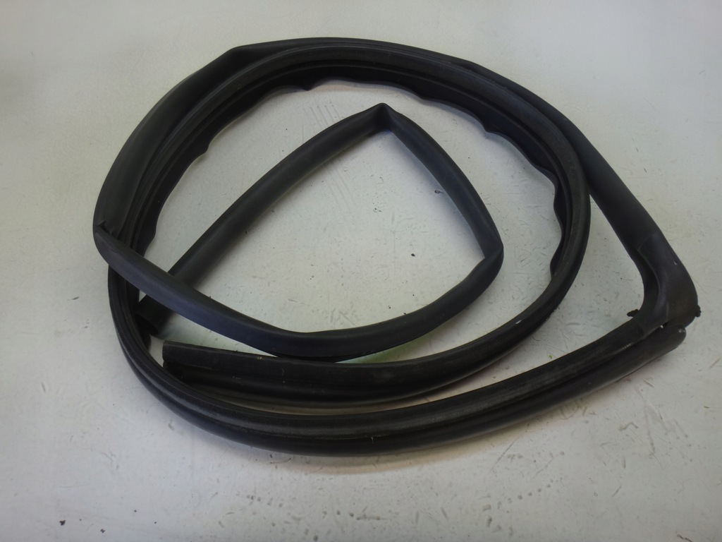 фото №1, Прокладка двері правий перед opel vivaro 2005