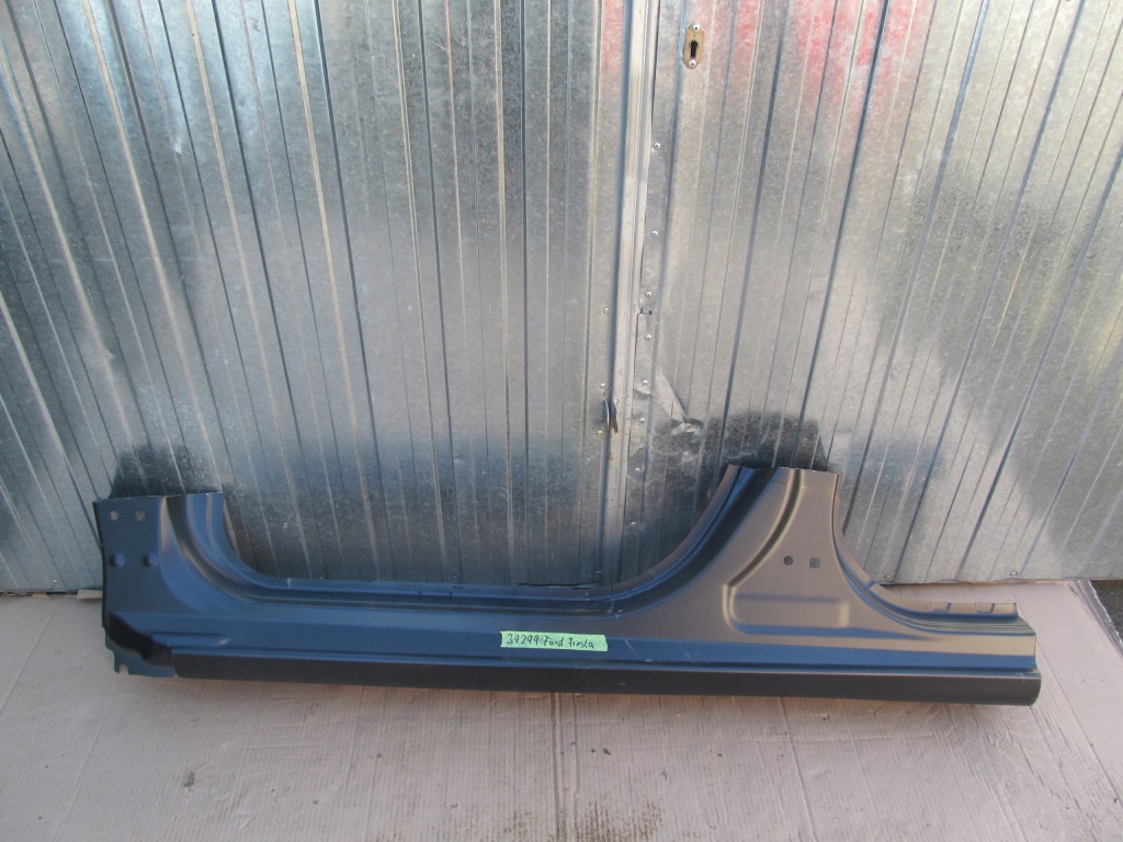 фото №1, Ford fiesta mk7 5d лівий поріг блок двигуна задня задній nowe