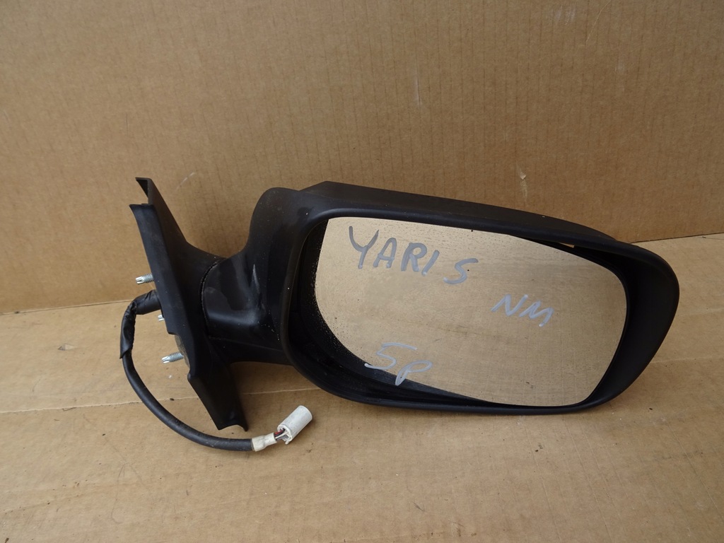 фото №1, Toyota yaris iii зеркало правое 5