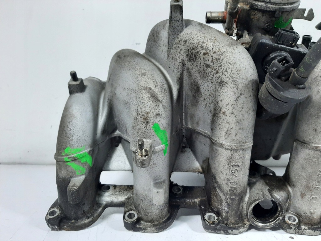 Bmw e34 sedan 520i 129km колектор впускний  1719753 в Україні