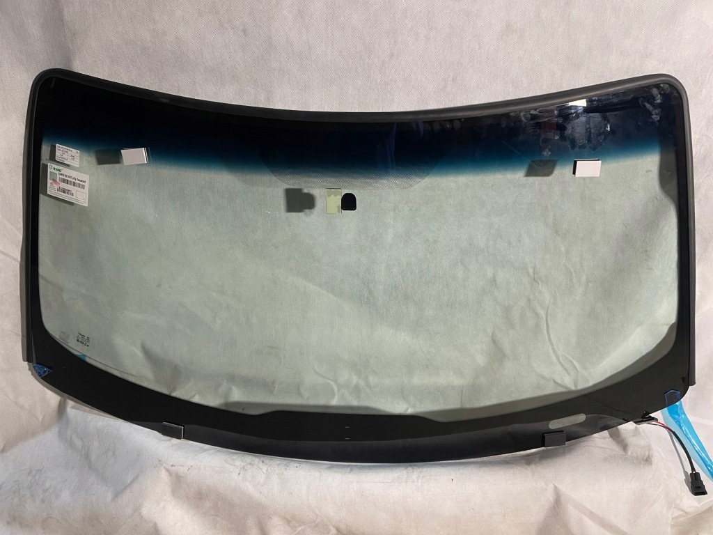 фото №1, Ford explorer стекло передняя cała подогрев po 2006-2010