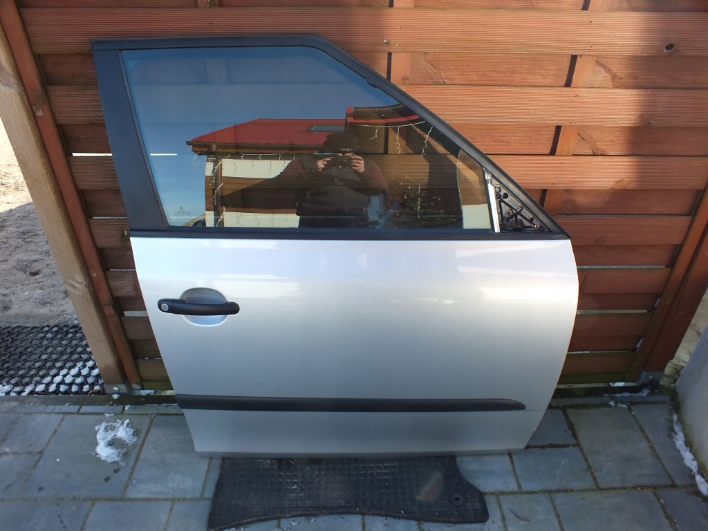 фото №1, Skoda fabia ii 5j дверь передние правое полный