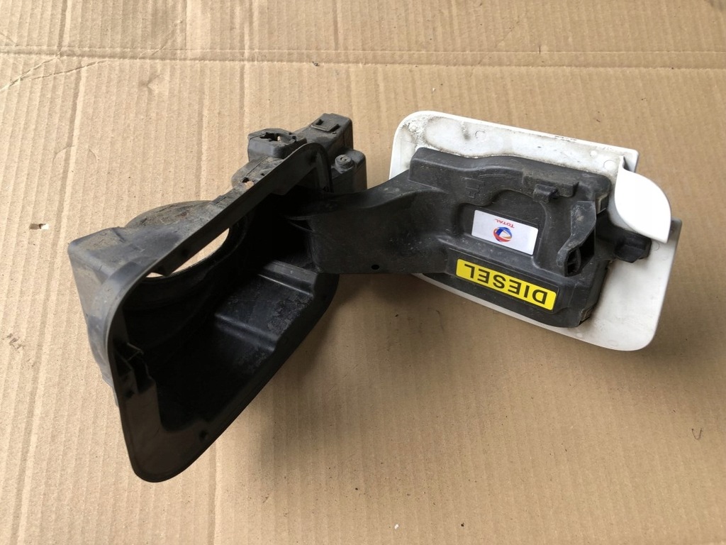 фото №7, Крышка заливной топлива citroen jumpy iii 16-23r.