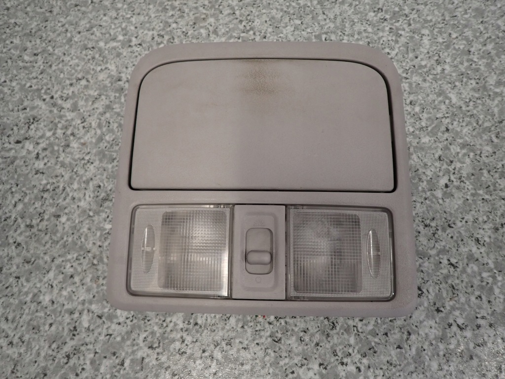 фото №1, Mitsubishi grandis 03-11 лампа освещение кабины