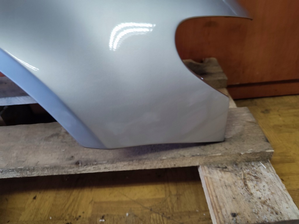 Крыло  правый  перед bmw e46 седан универсал 2001-2005 рестайлинг  354 Киев