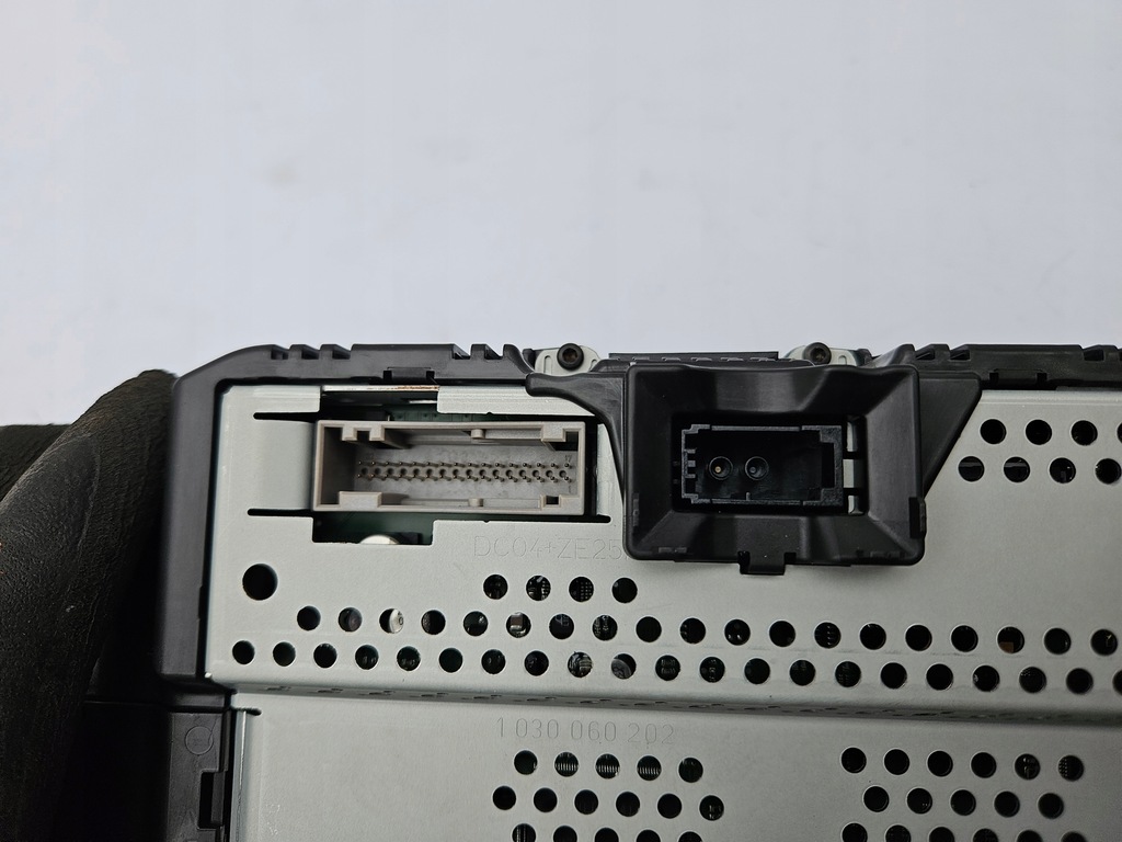 фото №5, Счетчик приборы audi a6 c7 a7 4g usa бензин 3.0 tfsi 3.0t