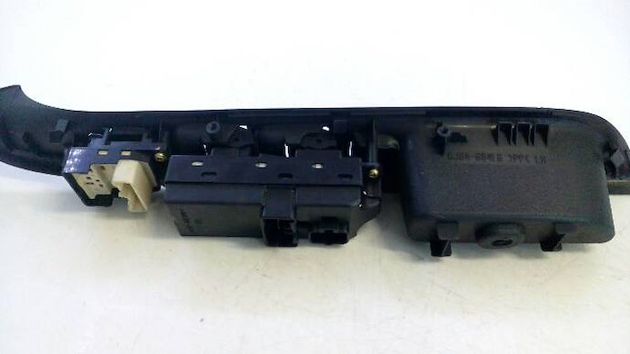 фото №6, Панель переключатель стекло левый перед mazda 6 gg 2003r.