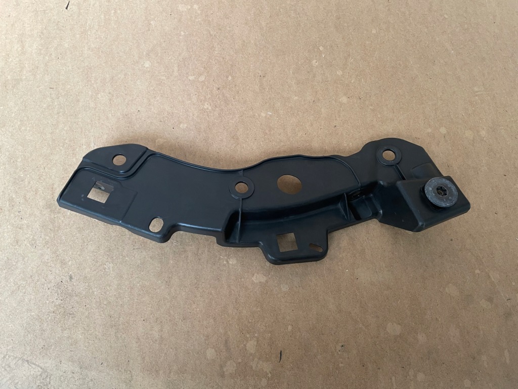 Купить Alfa romeo stelvio направляющая бампера левый перед