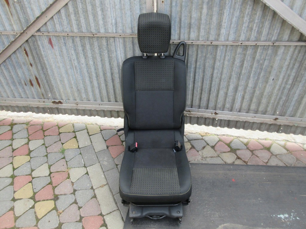 фото №9, Renault grand scenic iii 1.9 dci 130 km f9q870 сиденье сиденья заднее сиденье задняя