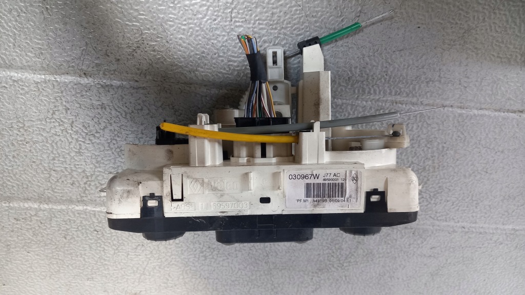 Панель кондиционера renault modus 1.5dci 04r Доставка