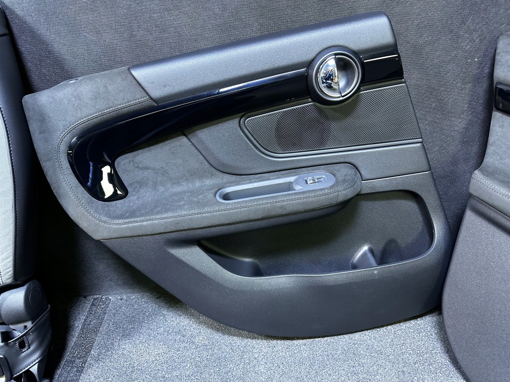 фото №14, Mini countryman f60 f60 lci jcw сидіння середина заднє сидіння alcantara sport