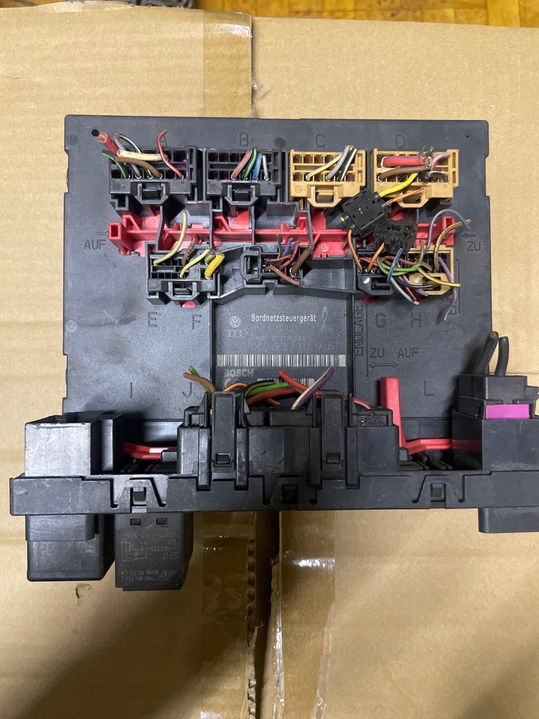 фото №1, Vw caddy модуль блок керування блок управління бортовою мережею 1k0937049ad