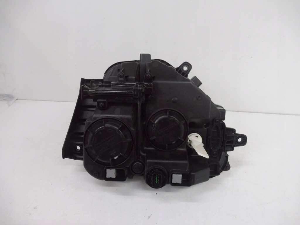 фото №13, Hyundai santa fe 4 iv лампа левая обычная 92101-s1