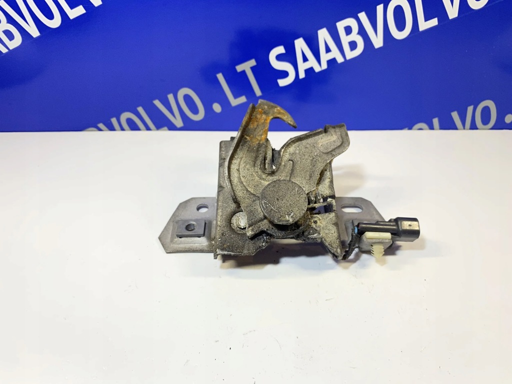 фото №1, Volvo v50 2004 замки