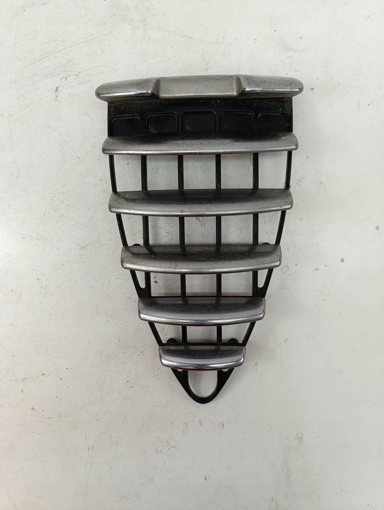 фото №1, Alfa romeo 147 przed lift решётка радиатора радиатора решётка радиатора 46556597