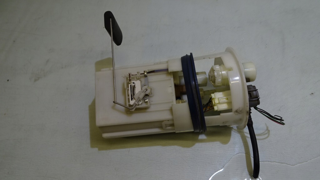 фото №1, Помпа топлива + поплавок kia picanto ii 1.0 12v 31110-07150