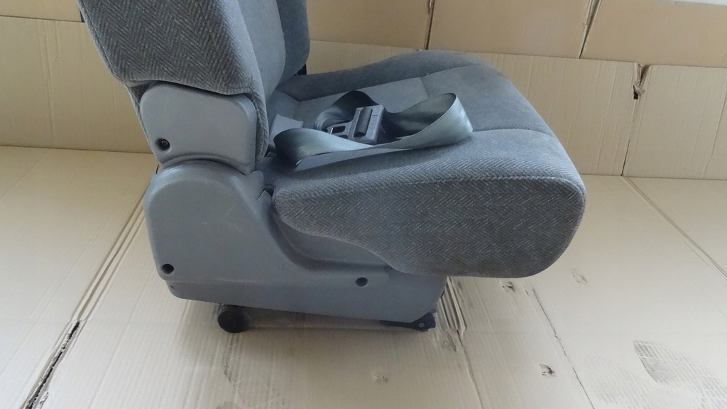 фото №11, Kia carnival i сидіння лівий задня iii ряд