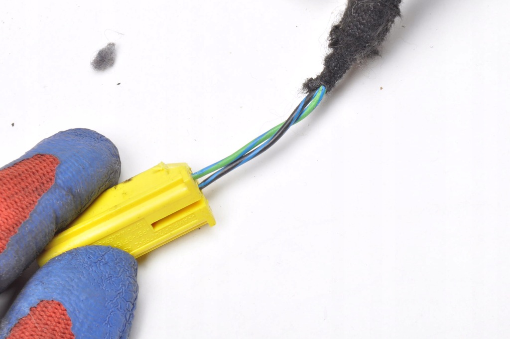 фото №6, Volvo s40 ii v50 pas безпеки правий перед передній 31320495 натягувач