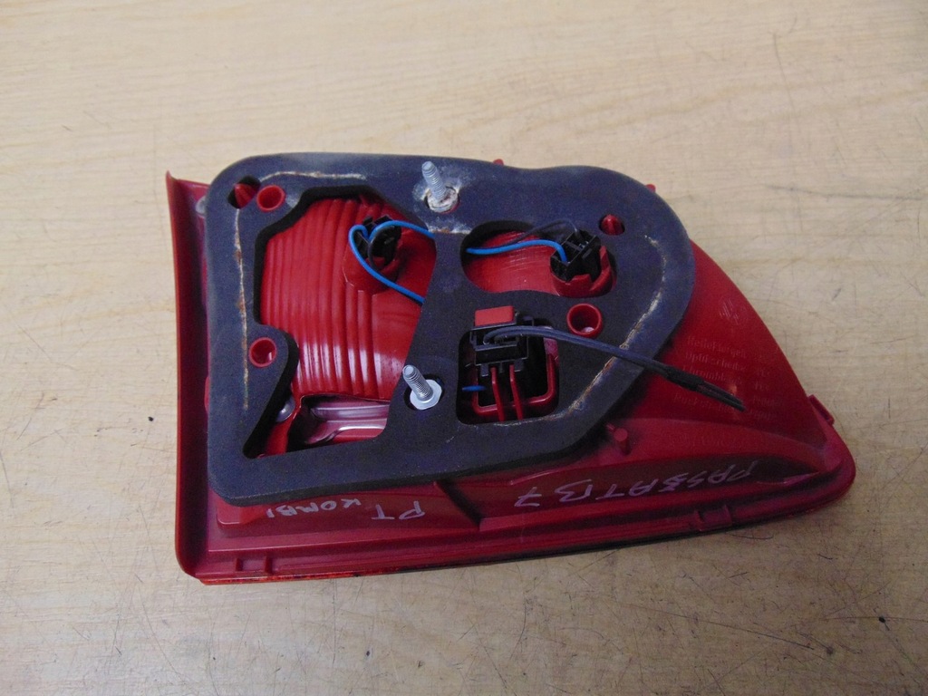 фото №13, Лампа правая задняя vw passat b7 kombi 3af945094c euro