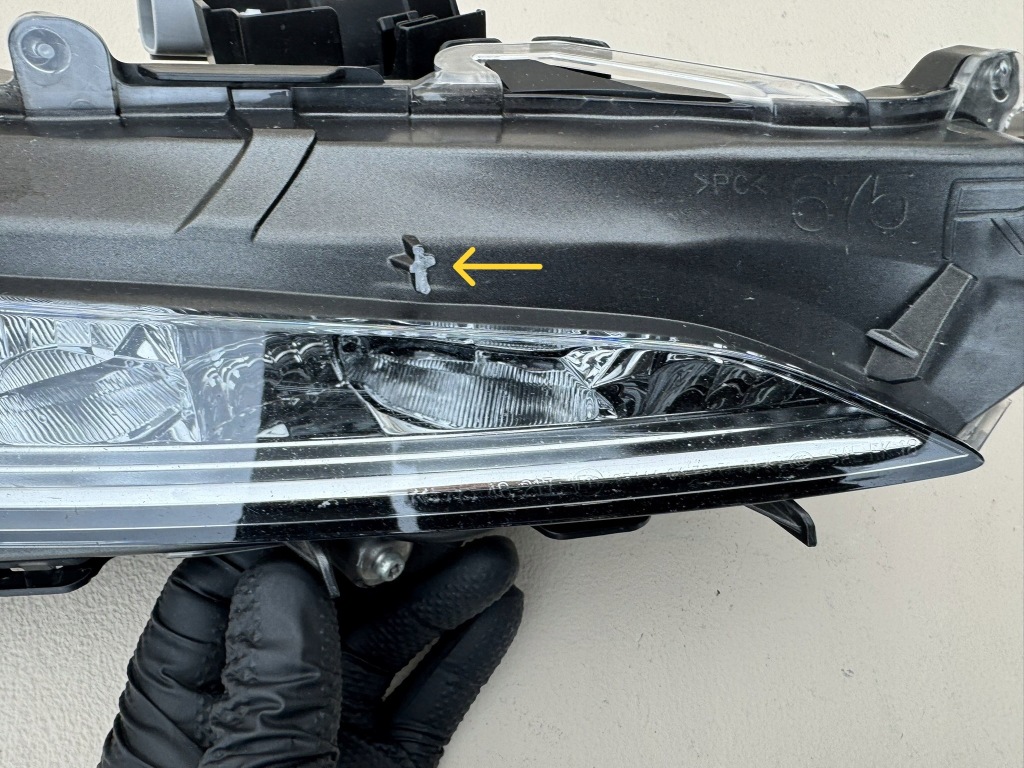 Lexus rx 4 iv lift 19r- противотуманная фара лампа правый перед mde1335444r Киев