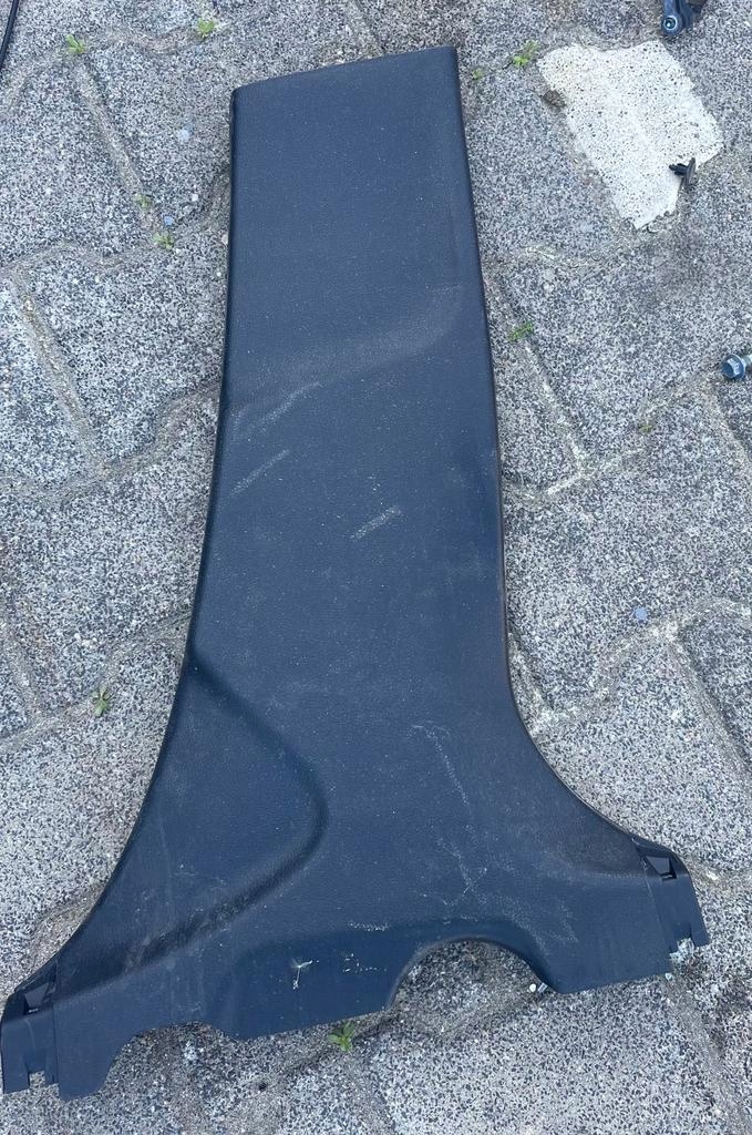 фото №1, Toyota yaris iv пластик na блок двигуна правий